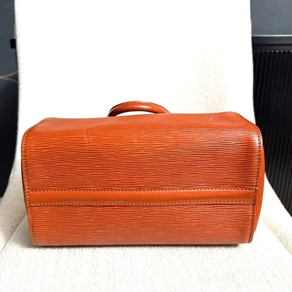 Authentic Louis Vuitton Kenya Speedy 25 bag brown Epi leather M43013